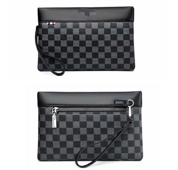Pochette élégante à damier noir