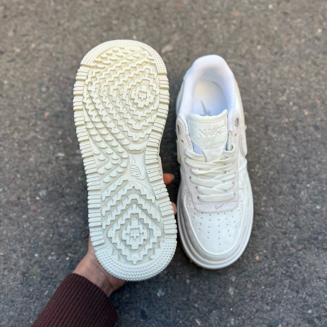 Air Force 1 Low Luxe Summit White/Light Bone