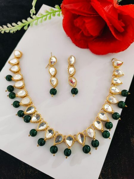 Sheesha kundan party set