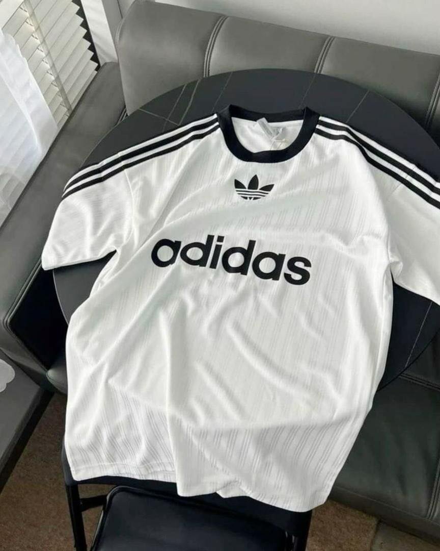 Maillot adidas de valeur