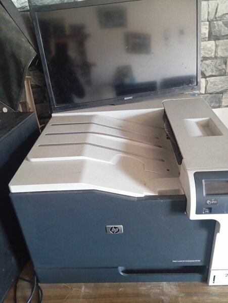 Hp 750 A3 colour laserjet printer