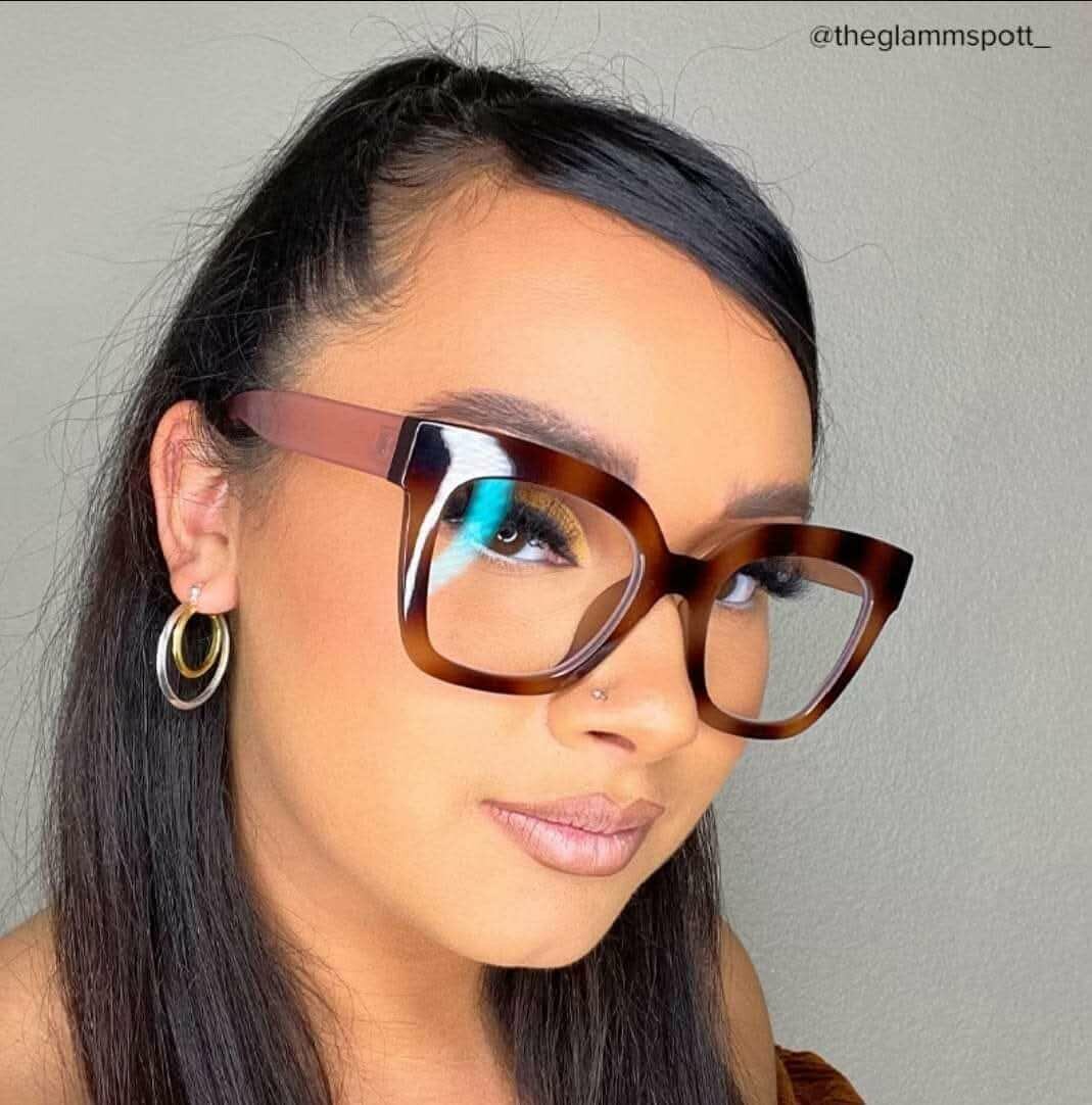 Lunettes tendance pour femme