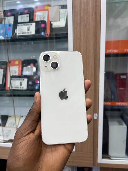 iPhone 13