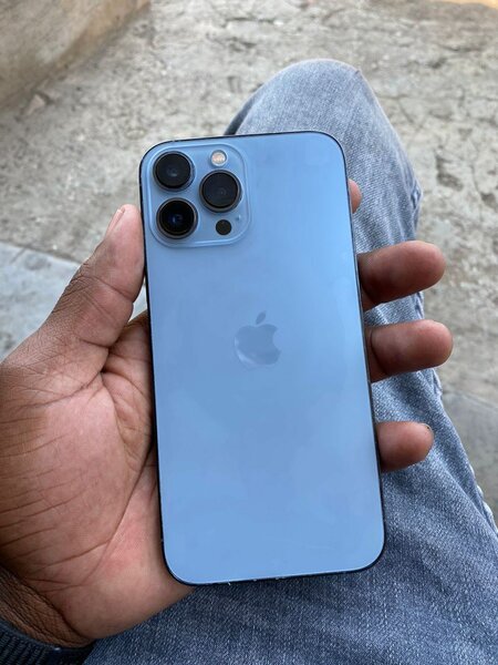 Pre Owned iPhone 13 Pro Max 128 gb Uk product