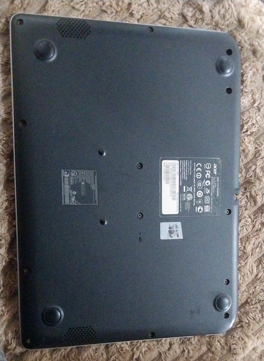 Acer E3-111