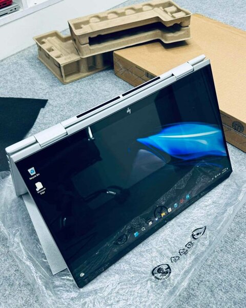 Brandnew HP Envy X360 Convertible Core i7