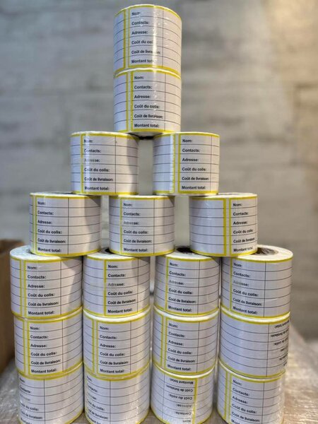 Étiquettes autocollantes rouleaux