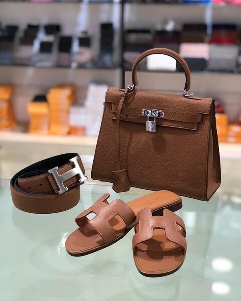 Ensemble élégant en cuir