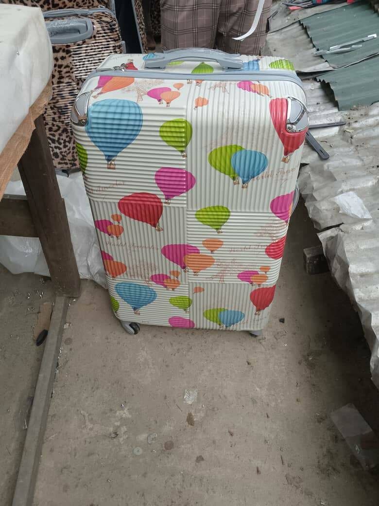 Valise à motifs élégants