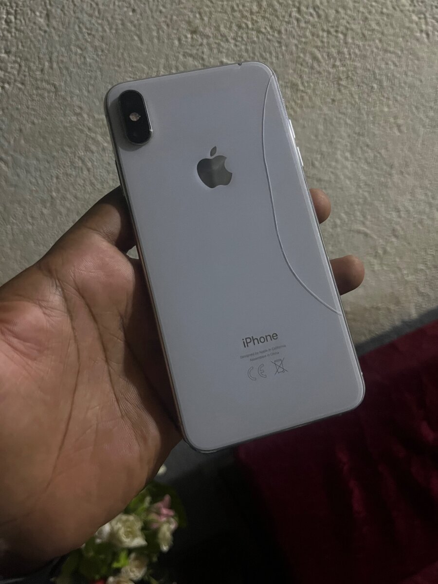 iPhone XS Max 64 Gb