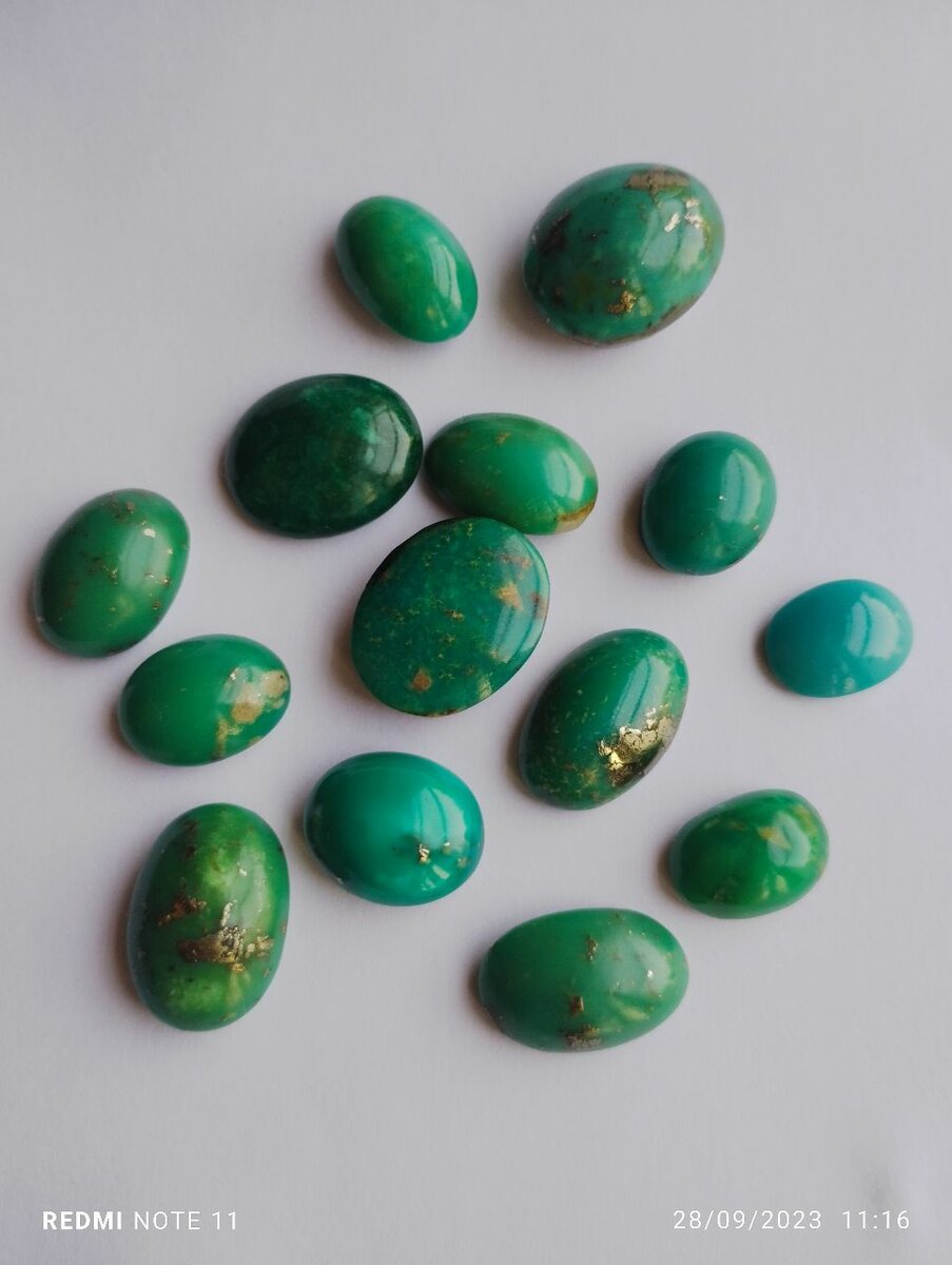 Irani Hussaini Feroza Stones 400 rupees par Carat