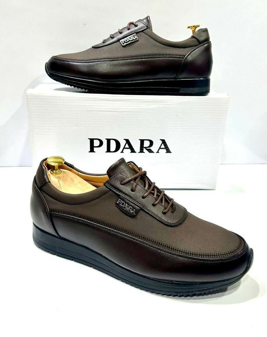 Chaussures en cuir marron