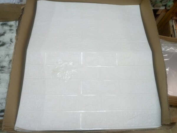 Papier peint autocollant