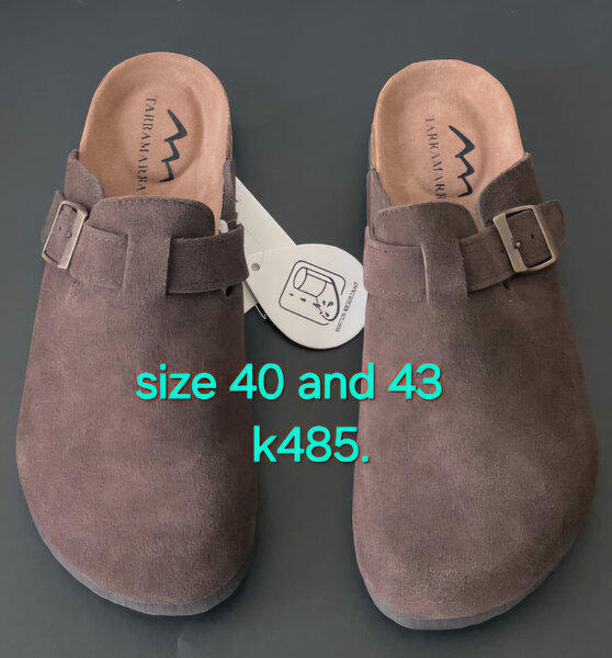 Suede brown clogs