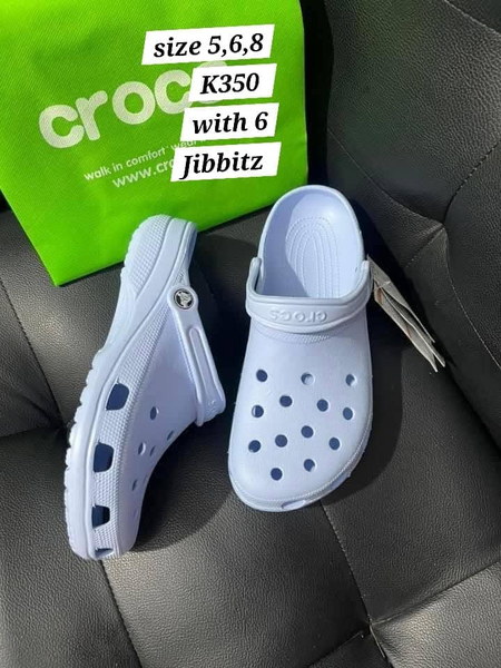 crocs