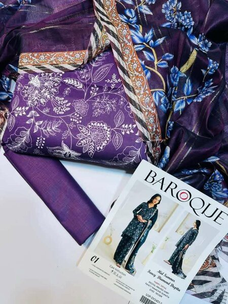 Ladies suit