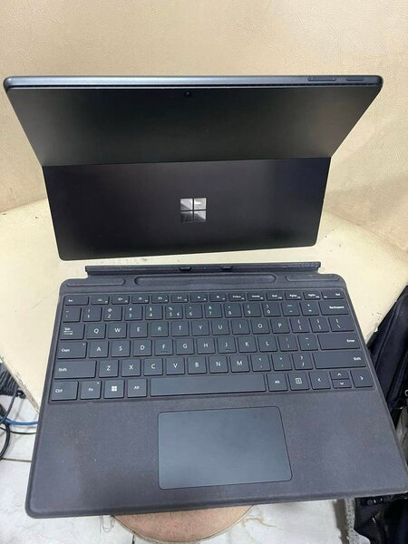 Surface pro 9 core i7