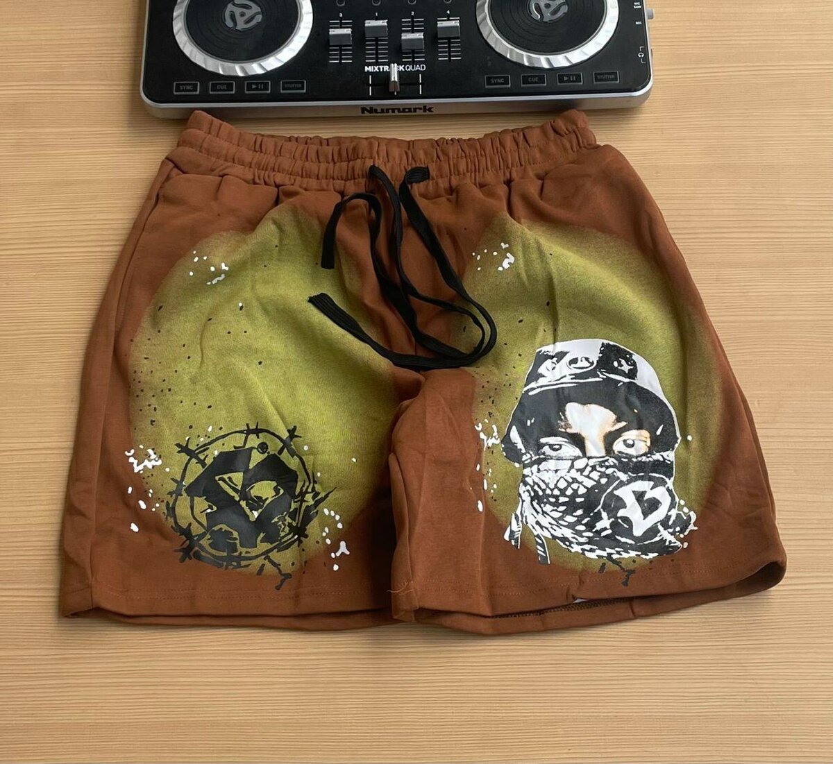 Casual picture cotton shorts