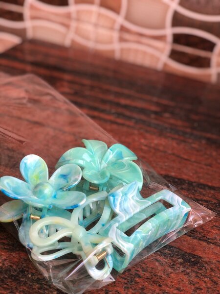 Pince à cheveux fleur turquoise