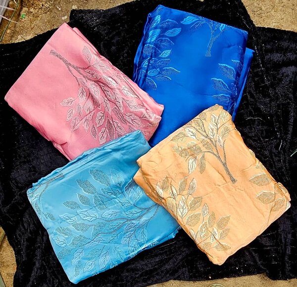 Rideaux tissus colorés