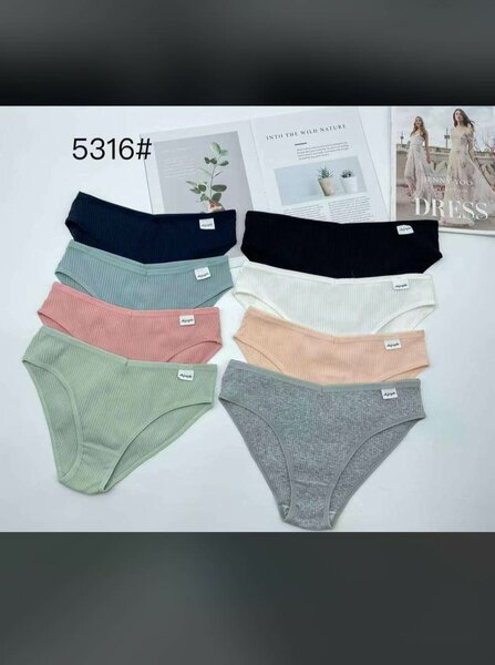Dessous pour femme. 6 à 5000f