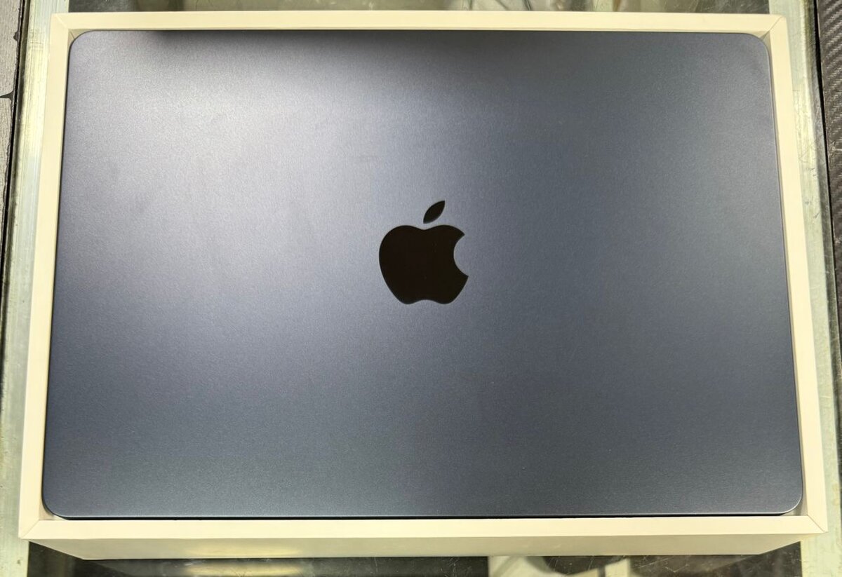 Apple MacBook Air