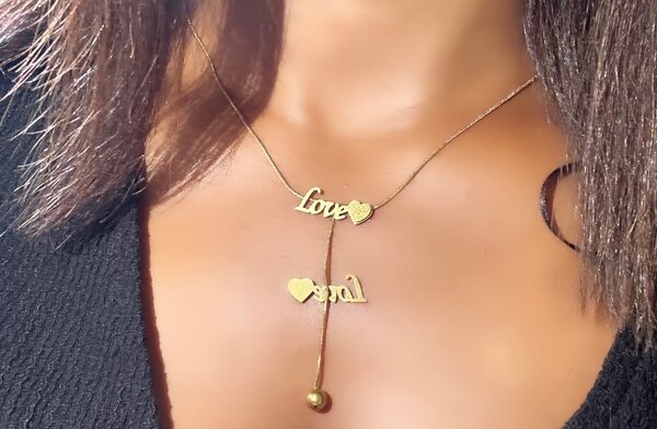 Collier inoxydable élégant