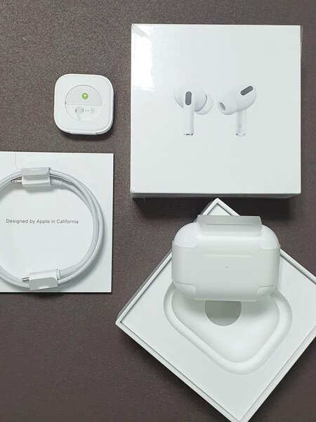 Apple AirPods Pro 2