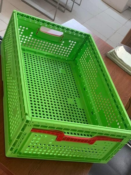 Panier plastique pliable