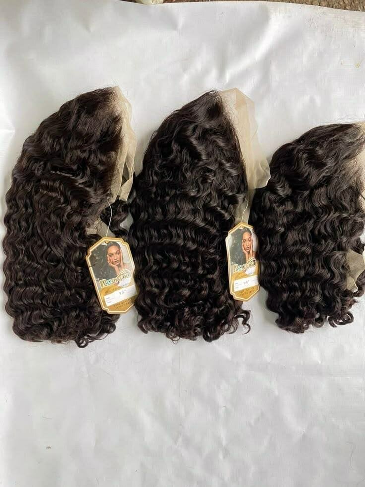 Perruque Bouclée Lace Front