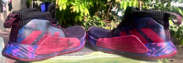 Dame 5 Cblack Cburgu Scarle