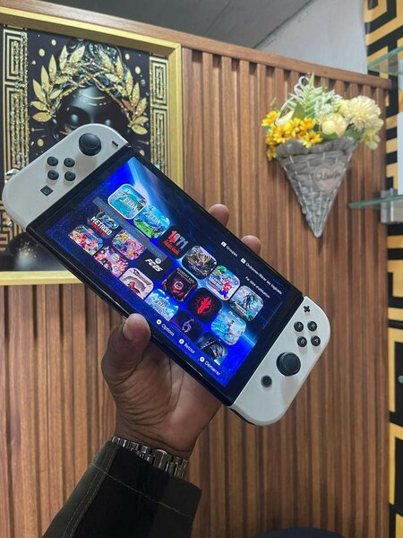 Nintendo switch oled