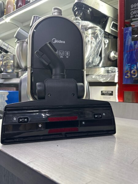 Пылесос Midea мощность 2400