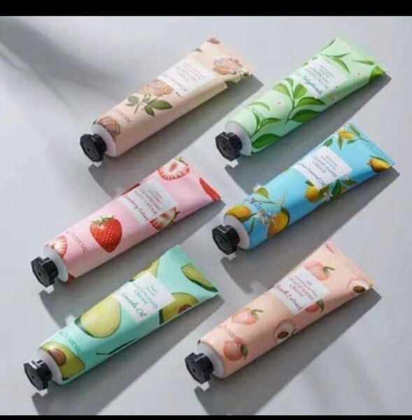 Crème Mains Parfumée Hydratante