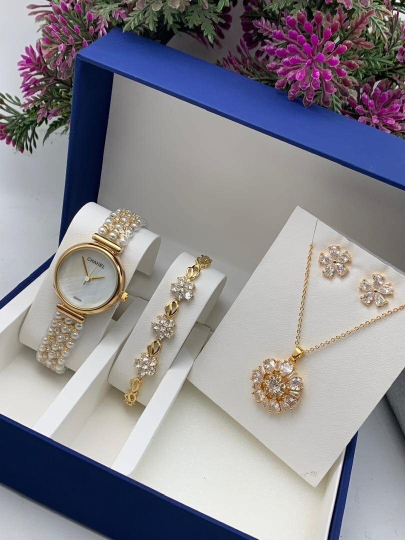 LADIES SET DW, HERMES WATCH WITH BRACELET AND EARRINGS