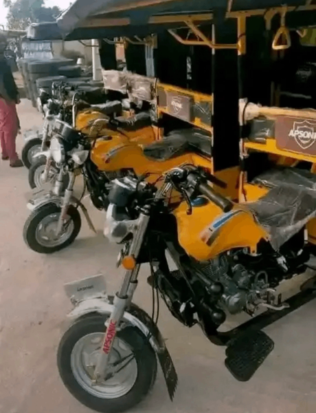 Vélos électriques compacts