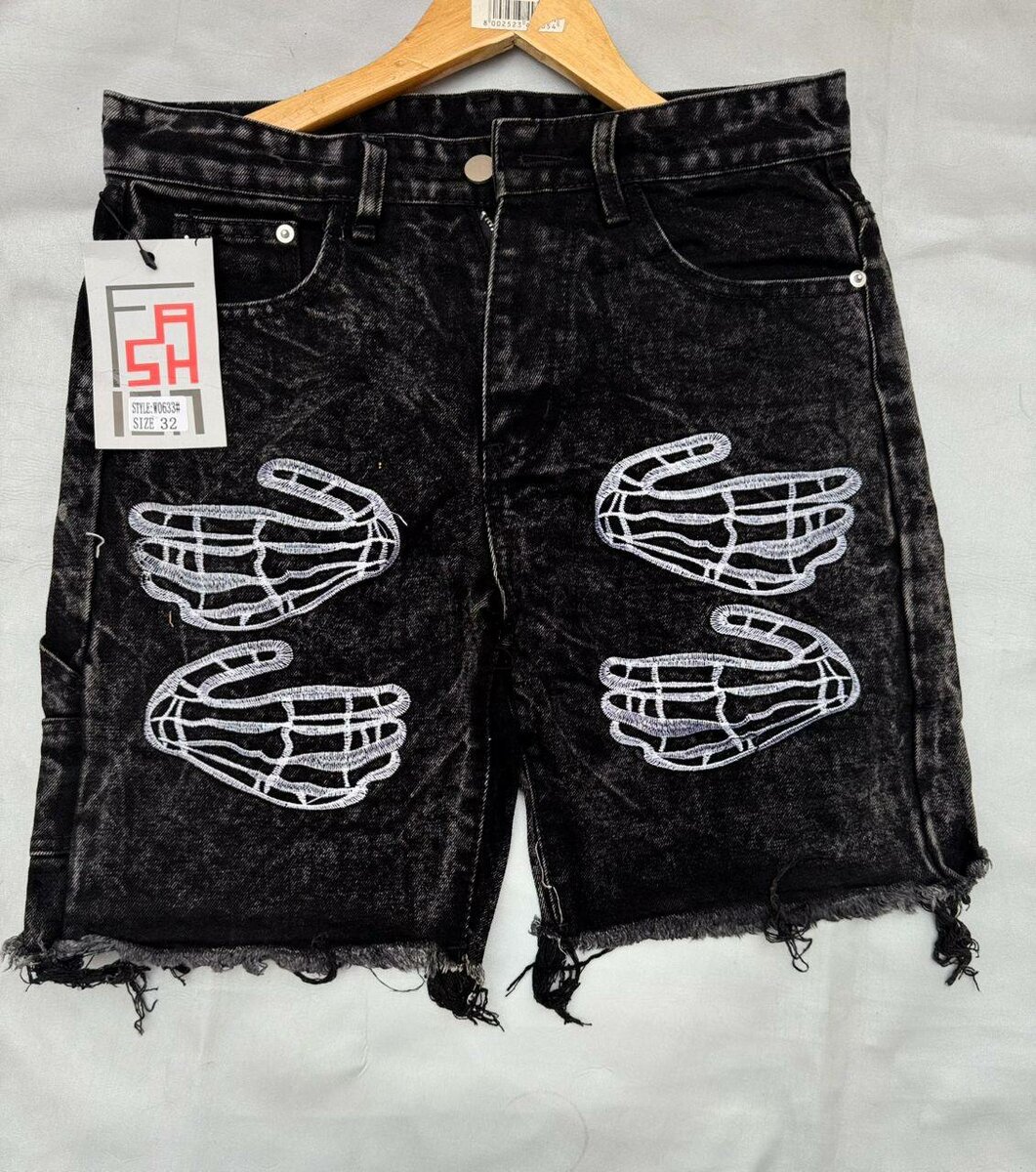 Shorts en denim déchiré tendance