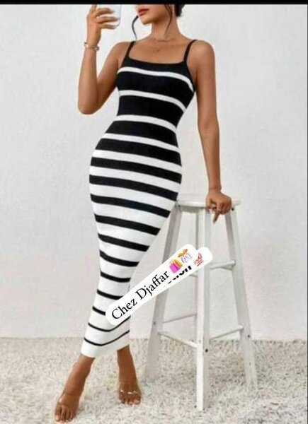 Robe rayée élégante femme