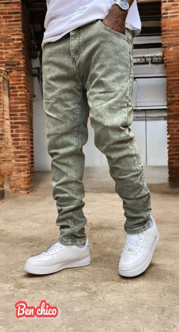 Jeans slim fit homme tendance