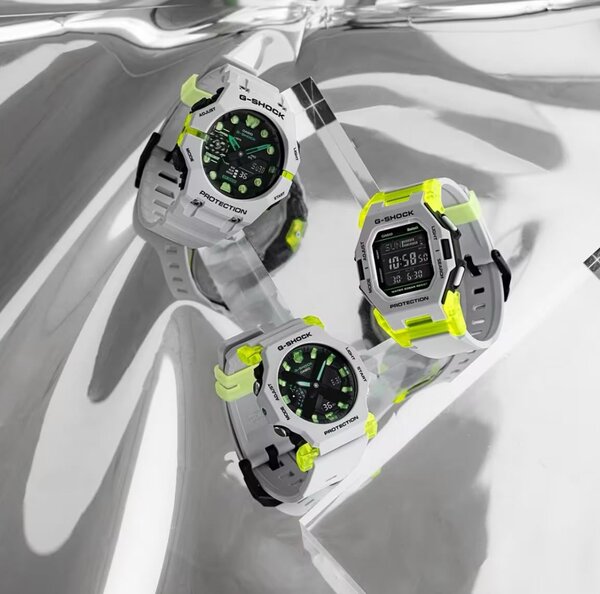 стильная и яркая тройка моделей часов 