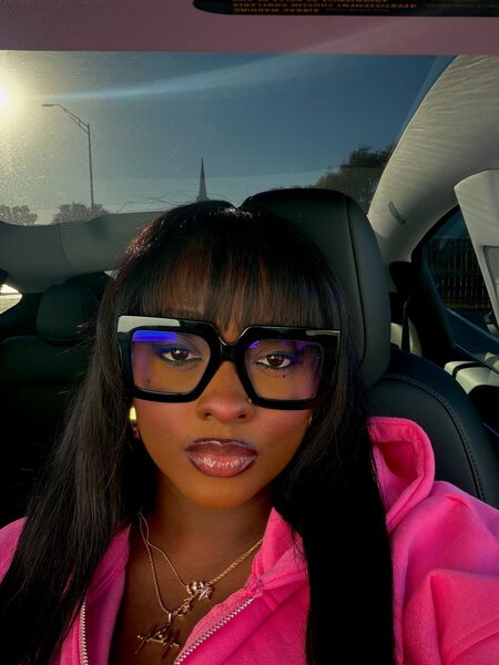 Lunettes de soleil carrées élégantes