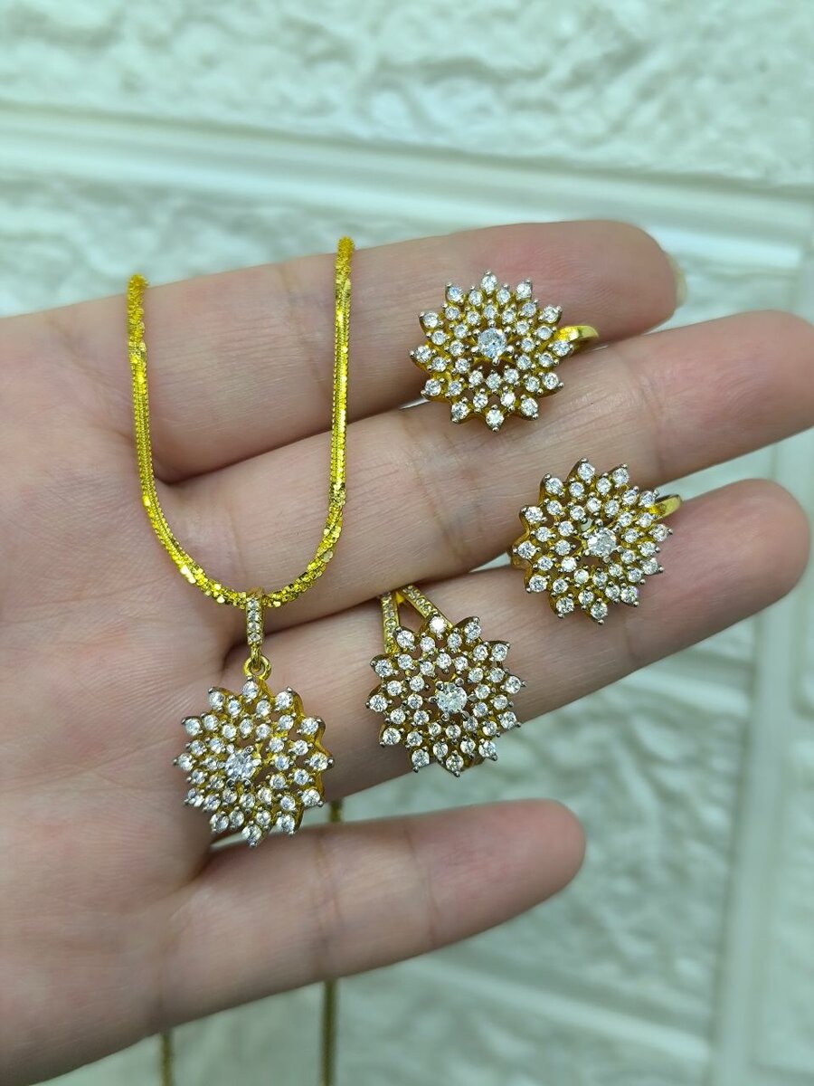 Серебряный комплект