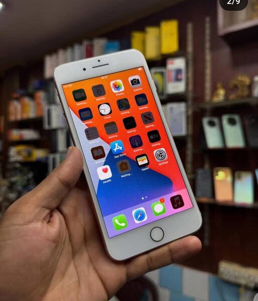 iPhone 8 Plus 64GB Reconditionné