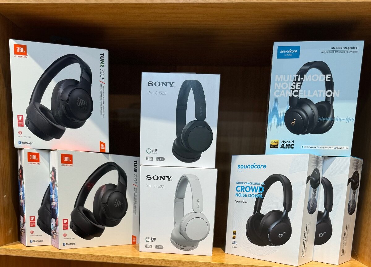 JBL,SONY &SOUNDCORE HEADPHONES