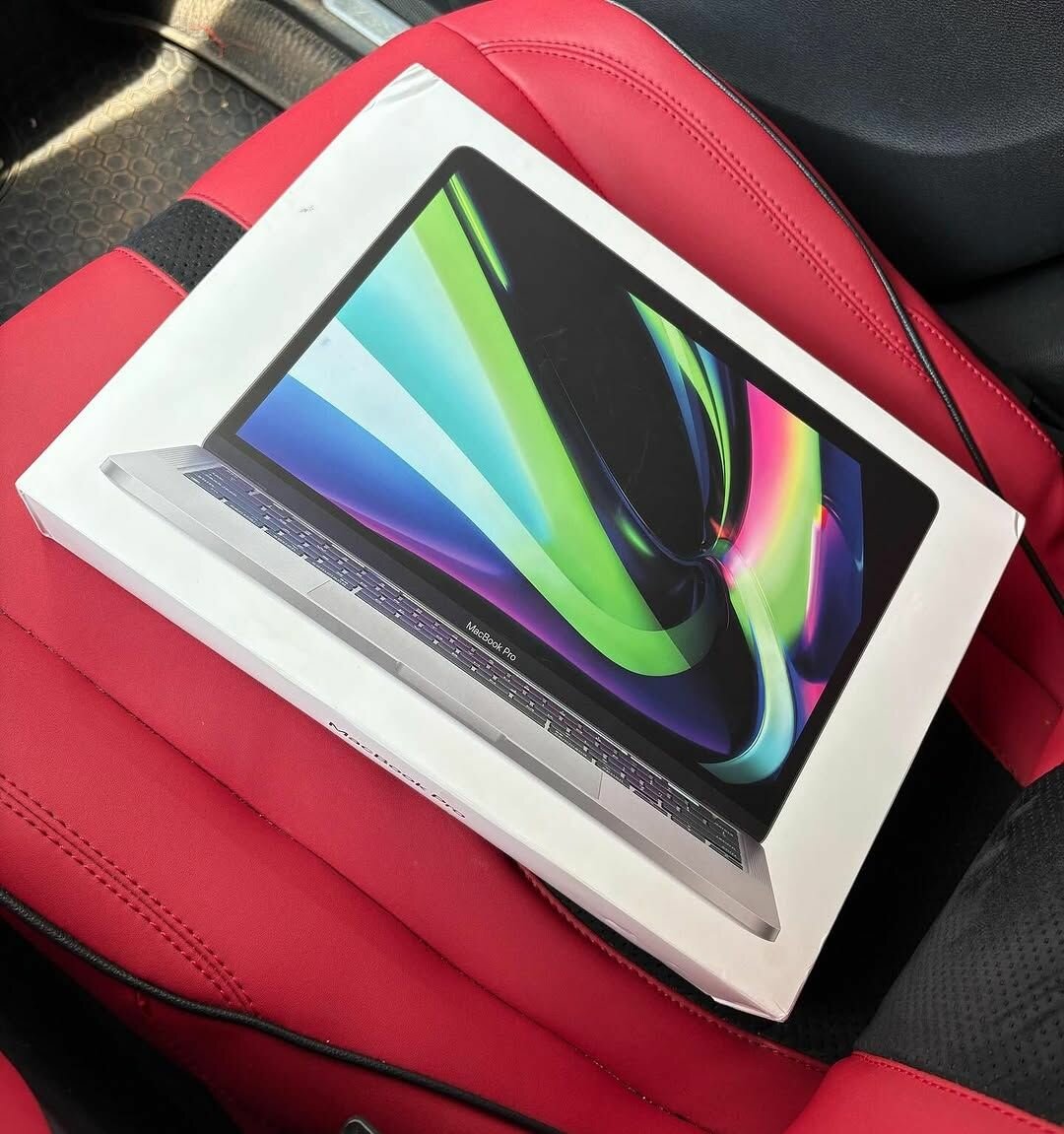 2020 13" MacBook Pro M1