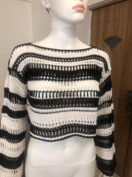 Crop top crochet tendance