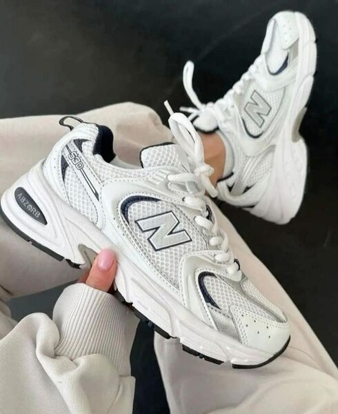 NEW BALANCE 530