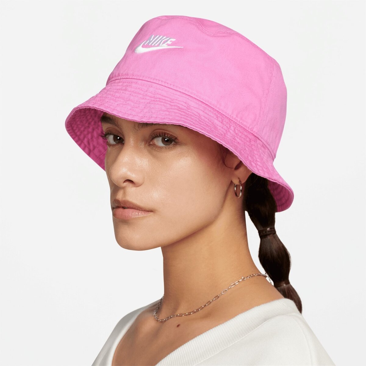 Female Nike pink bucket head