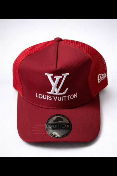 Casquette rouge Vuitton
