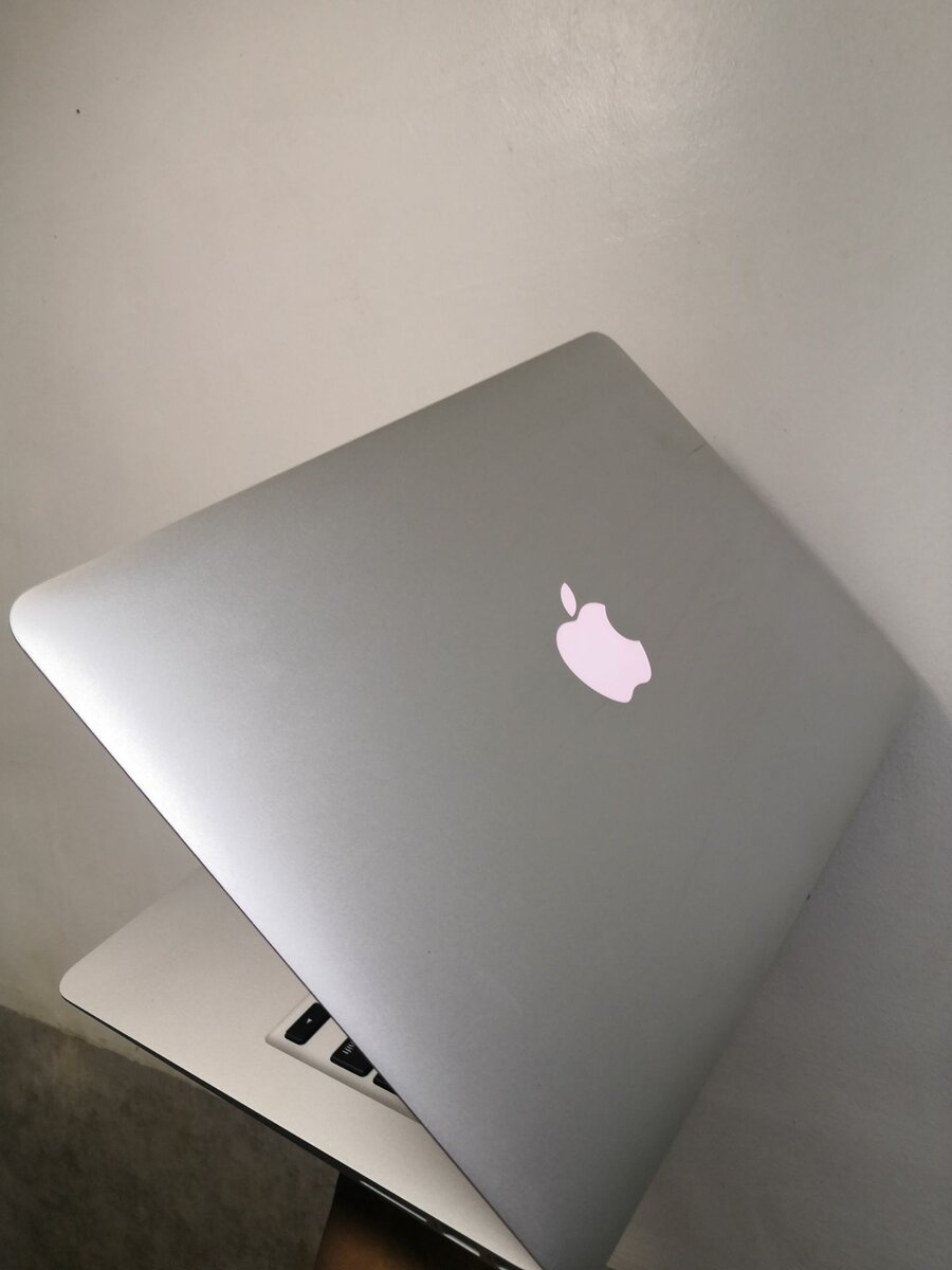 MACBOOK AIR 2017